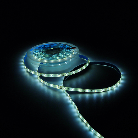 Gauss Лента LED Elementary 2835 -SMD 4.8W 12V DC холодный белый IP66 (ZIP bag 5m)