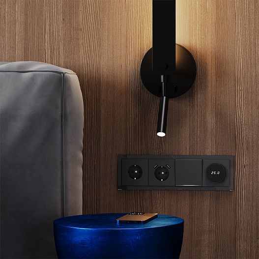 Рамка стеклянная VOLTUM S70 на 4 поста, (графит, стекло)