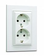 Розетка 2-я с/з СП Karea 16А IP20 бел. Makel 56001082