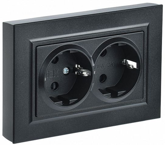 Розетка 2-м  BRITE   16А в сборе с заземл. без защ. шторок черн. IEK BR-R21-16-K02-F